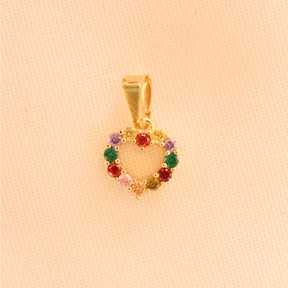 Multi color necklace